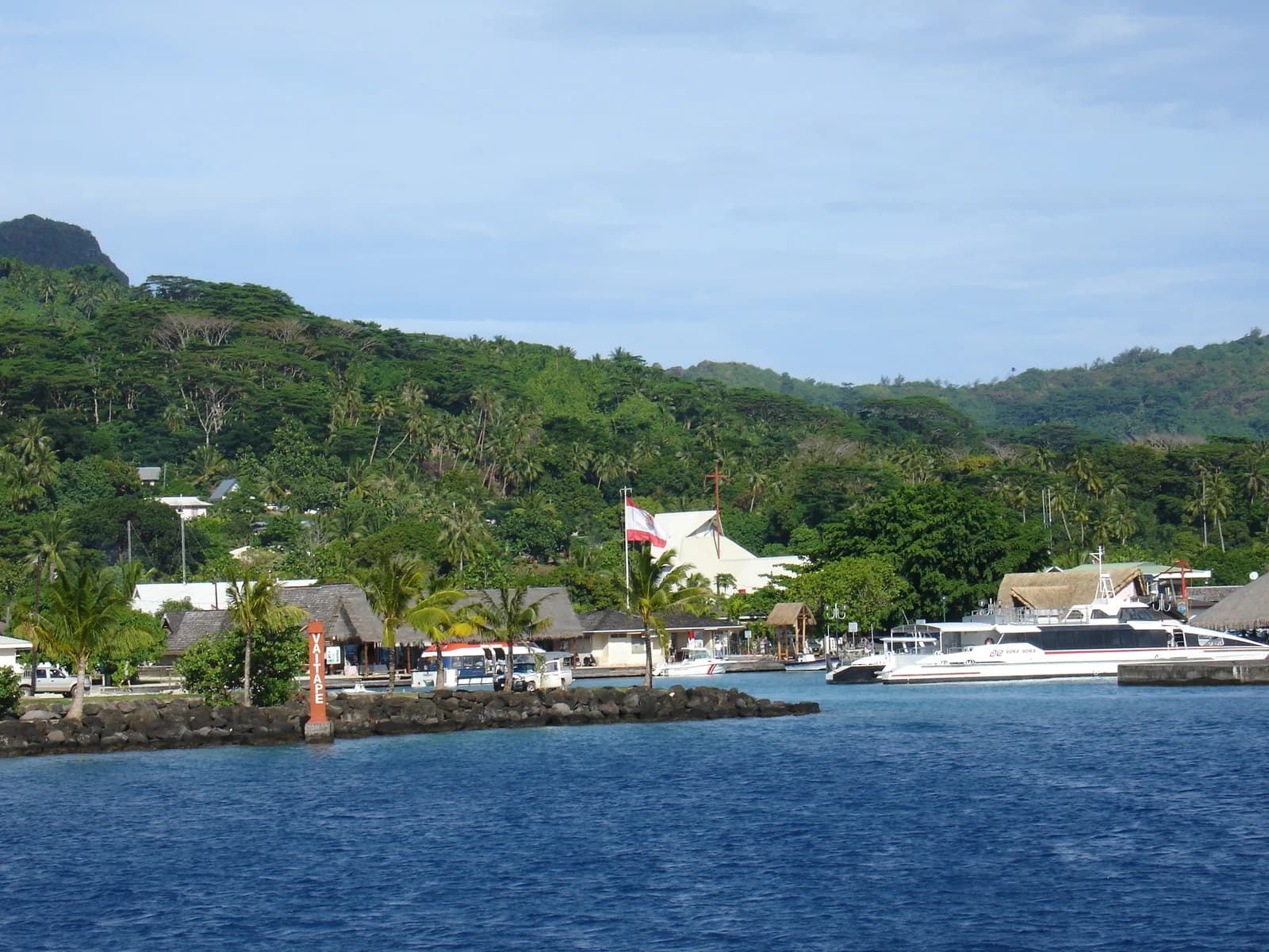 All-inclusive resorts in Bora Bora, French Polynesia