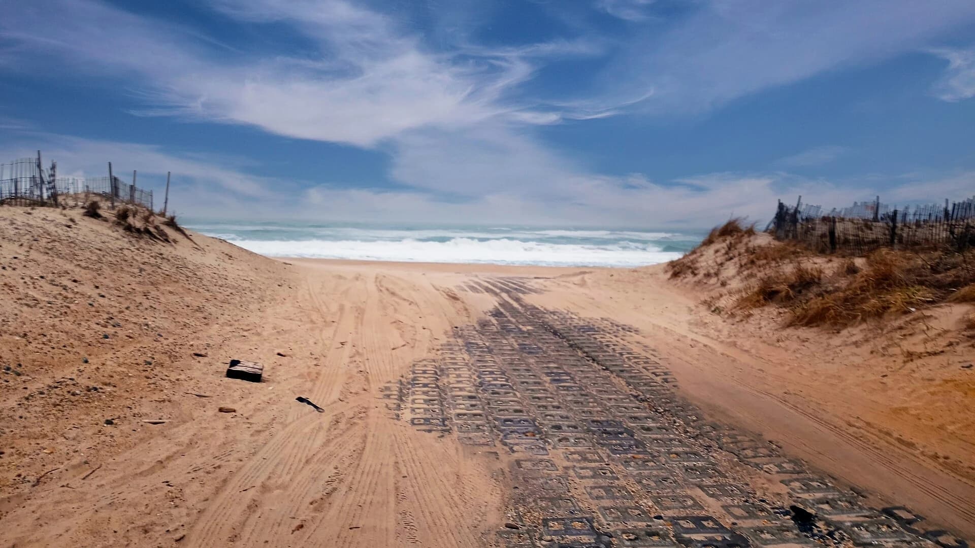 Montauk (Ditch Plains), eastern tip of Long Island, New York - one of the best beaches in East Coast USA