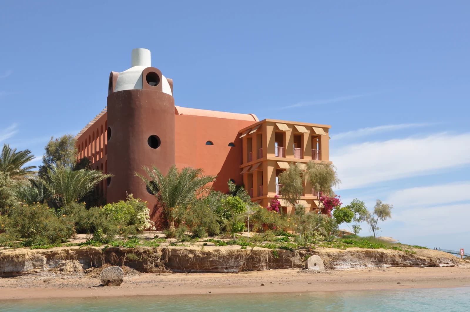 The lagoons and low white buildings of El Gouna, north of Hurghada