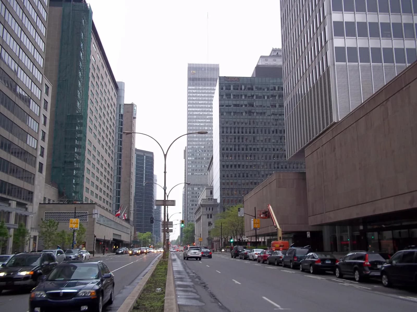 The tower canyon of Boulevard Rene-Levesque by Le Centre Sheraton