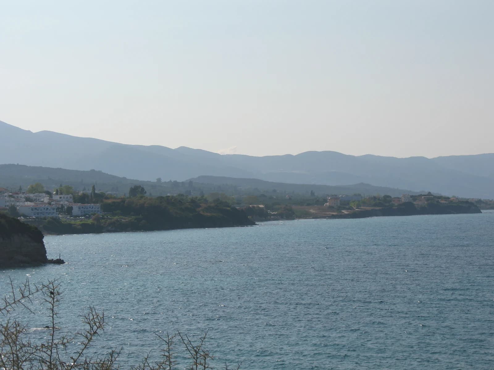 The low cliffs and coves of the Tragaki and Arkadi coast north of Tsilivi, home to two of Zante's five-star resorts