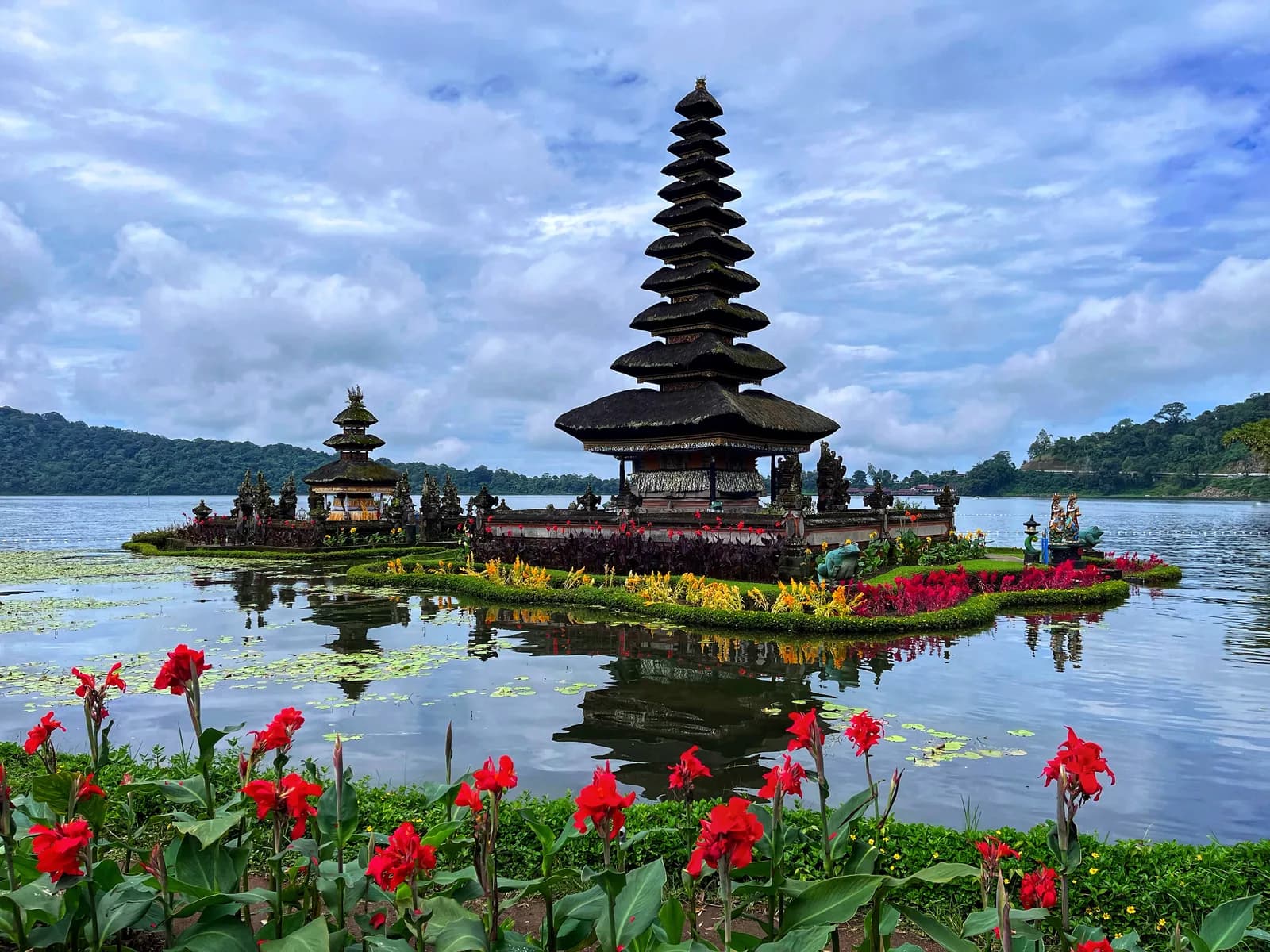 Pura Ulun Danu Bratan in Bali