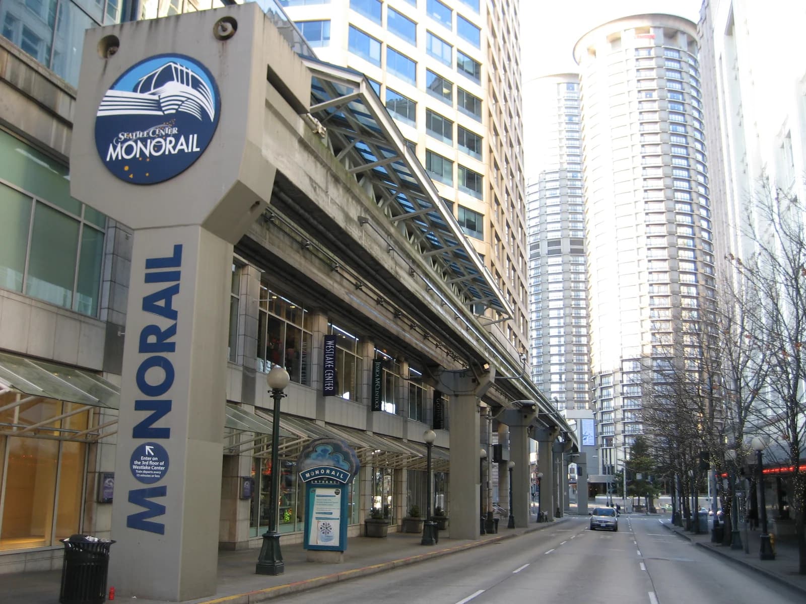 A Seattle Center Monorail train at its station platform