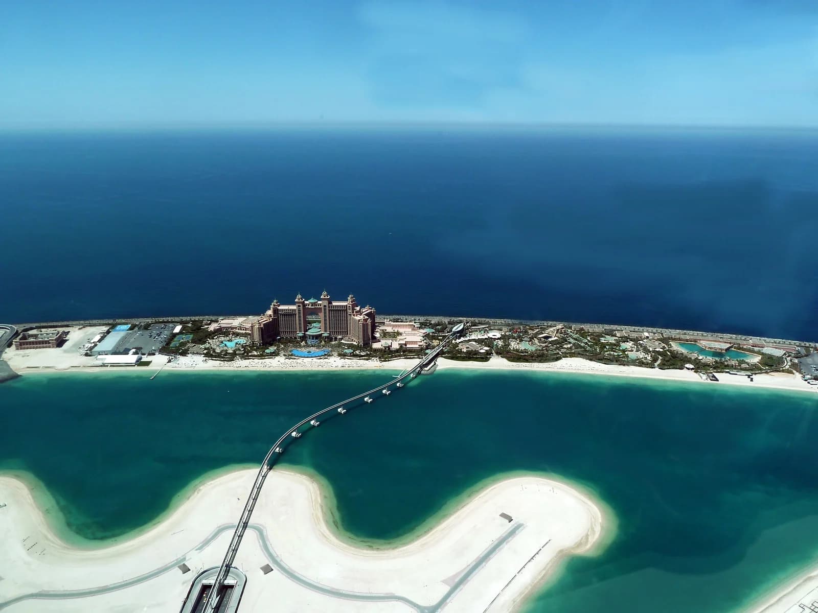 The Atlantis resort standing at the head of the Palm Jumeirah in Dubai