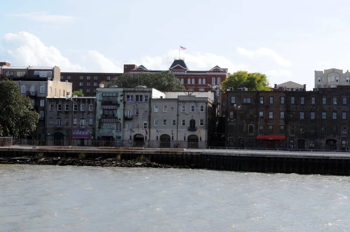 A Savannah riverboat cruise in Savannah