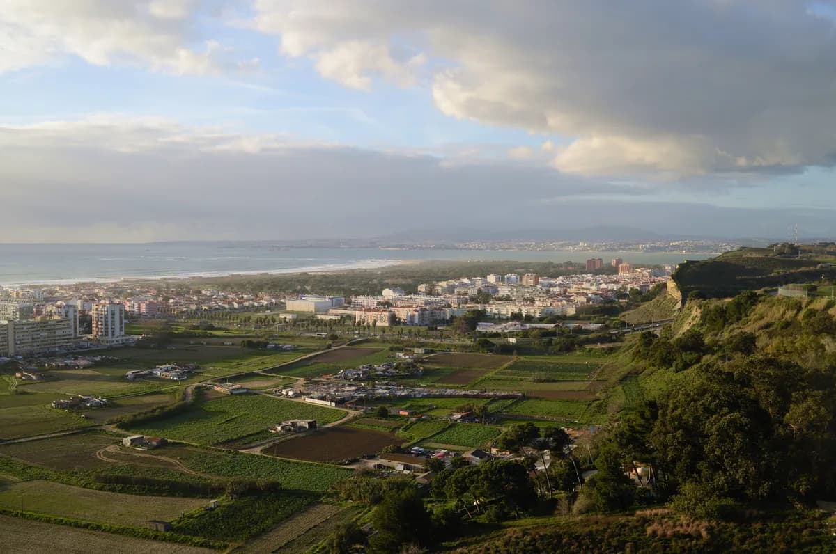 Costa da Caparica, a day trip from Lisbon
