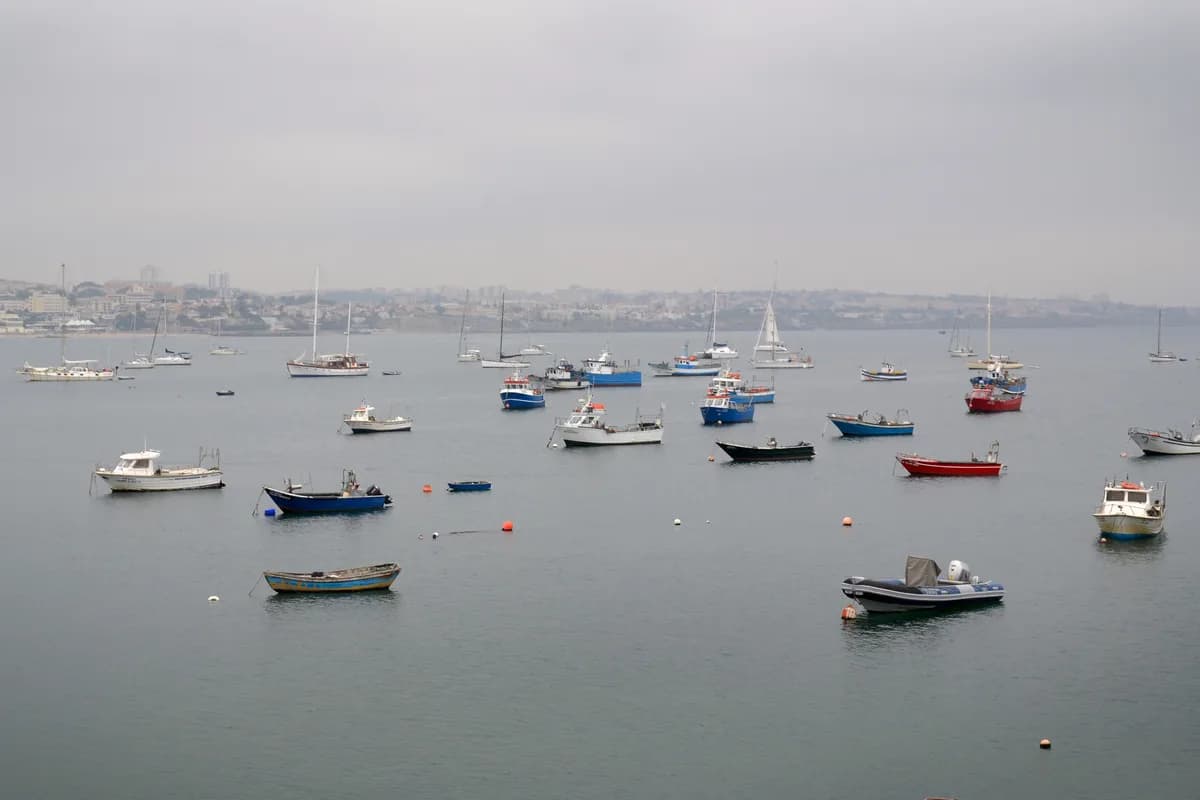Day trip to Cascais & the coast in Lisbon