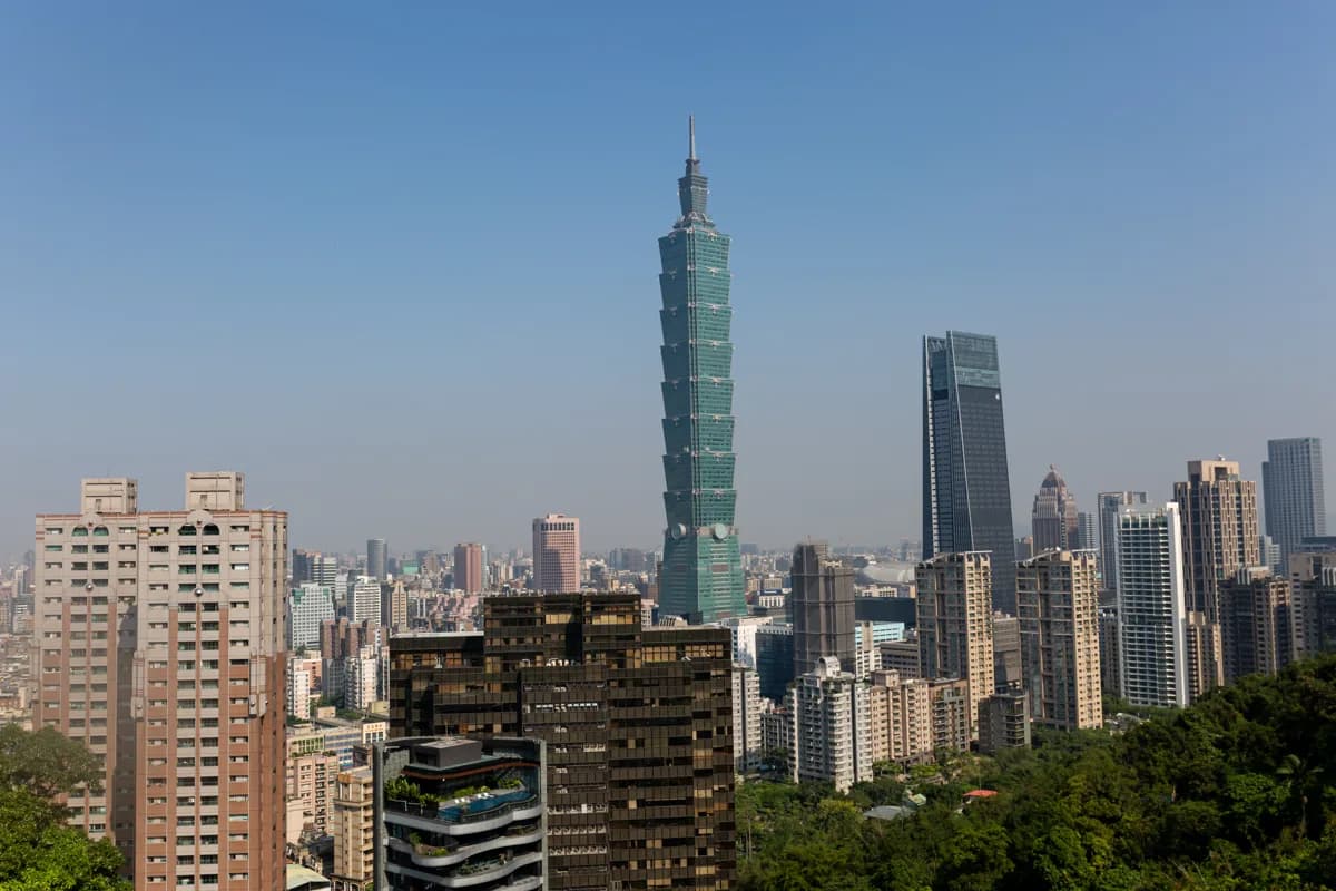 Elephant Mountain in Taipei