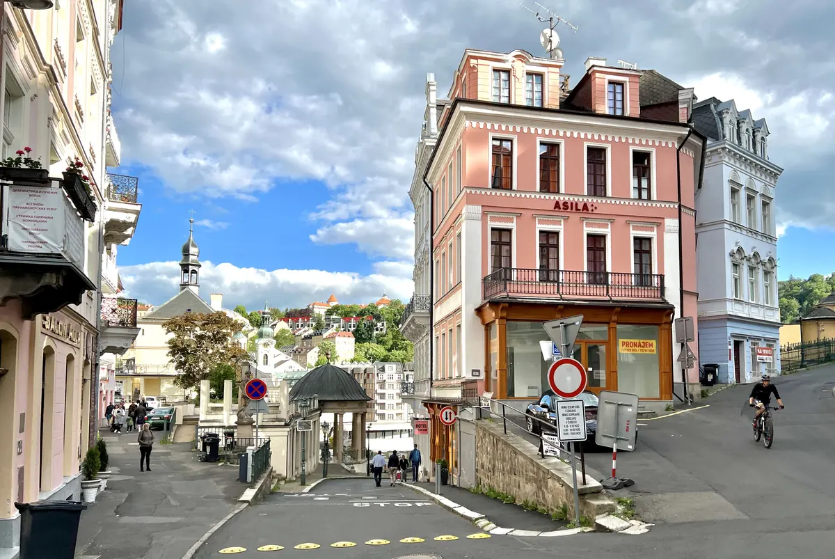 Karlovy Vary, a day trip from Prague