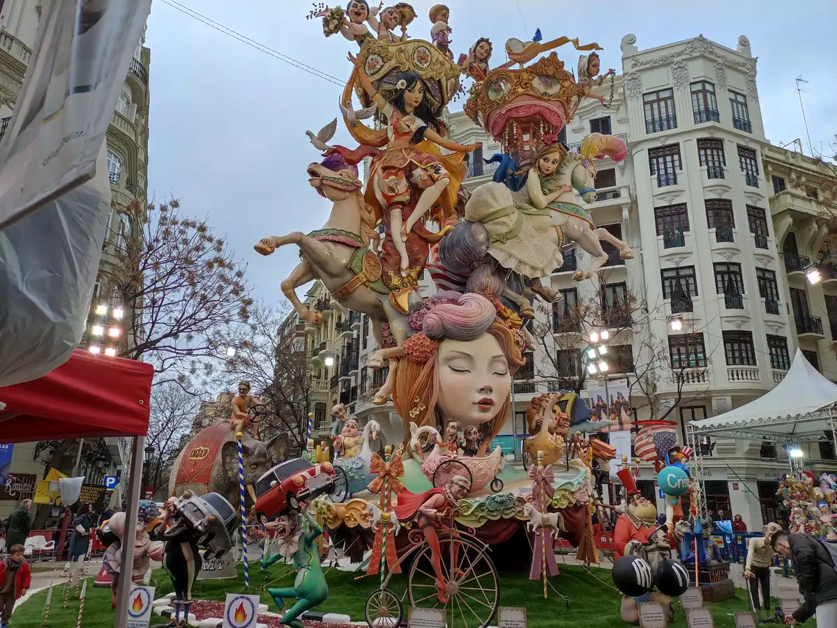 L'Eixample & Gran Via in Valencia
