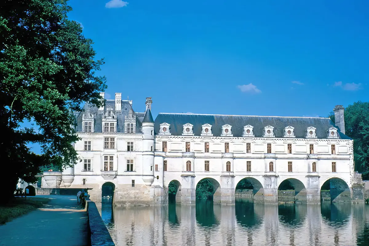 Loire Valley châteaux, a day trip from Paris