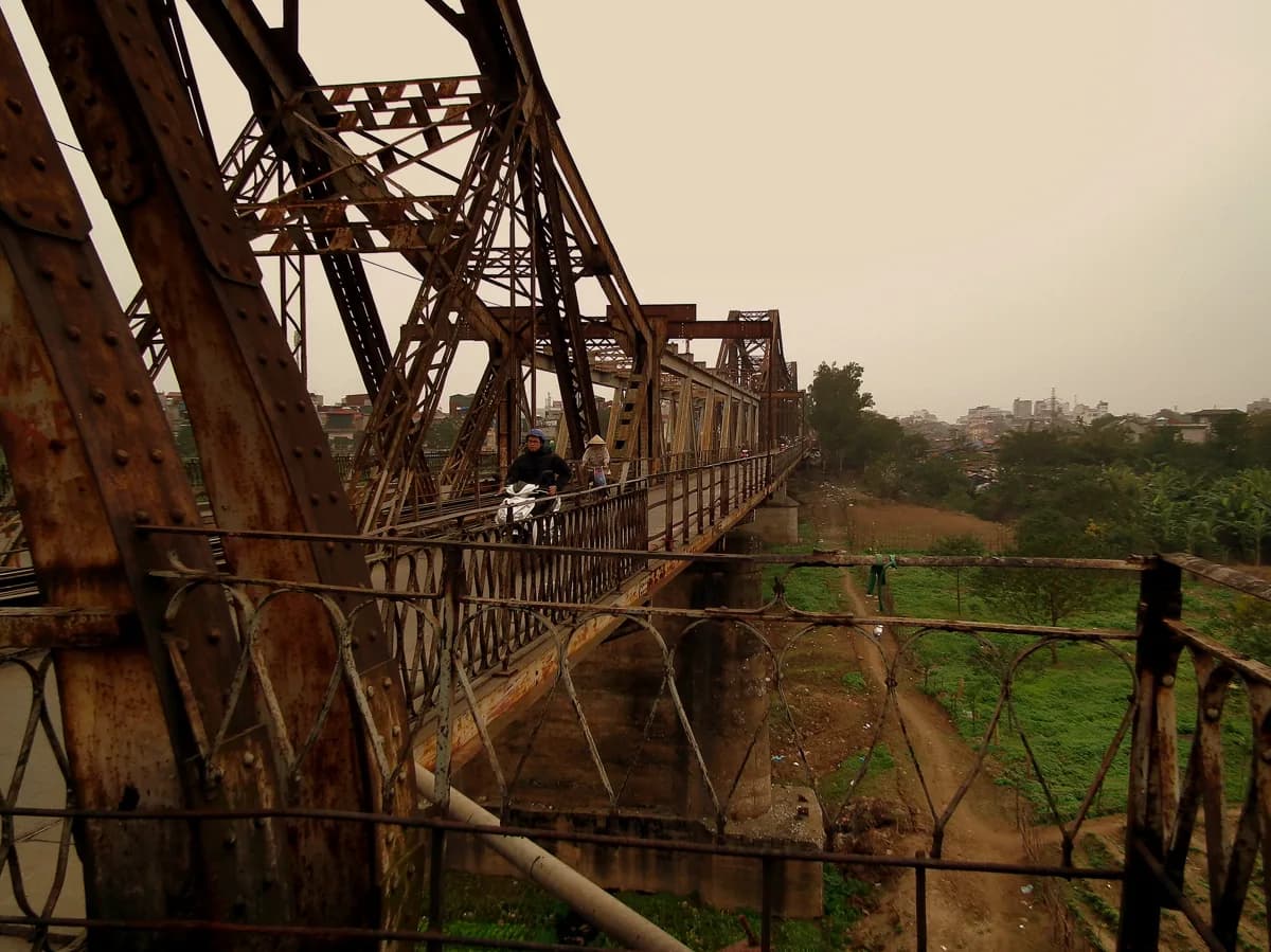 Long Bien Bridge in Hanoi