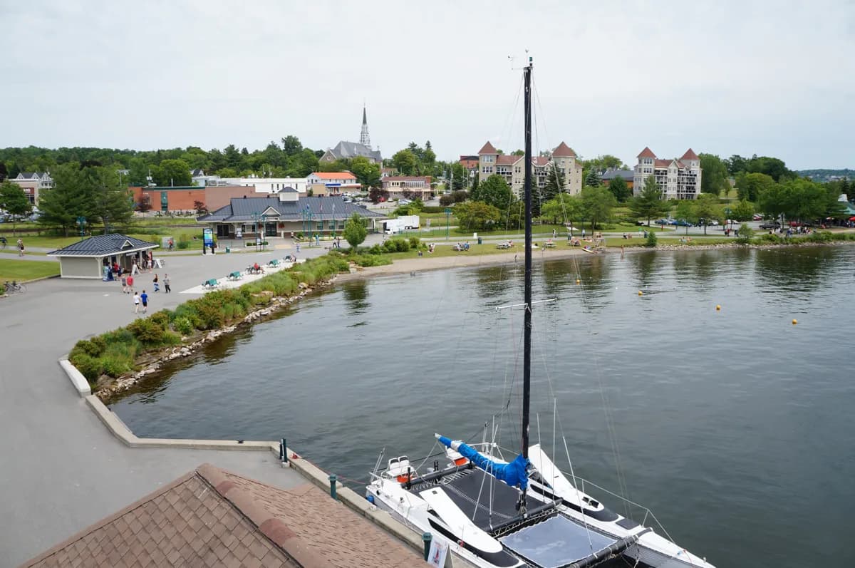 Magog and the Eastern Townships, a day trip from Montreal