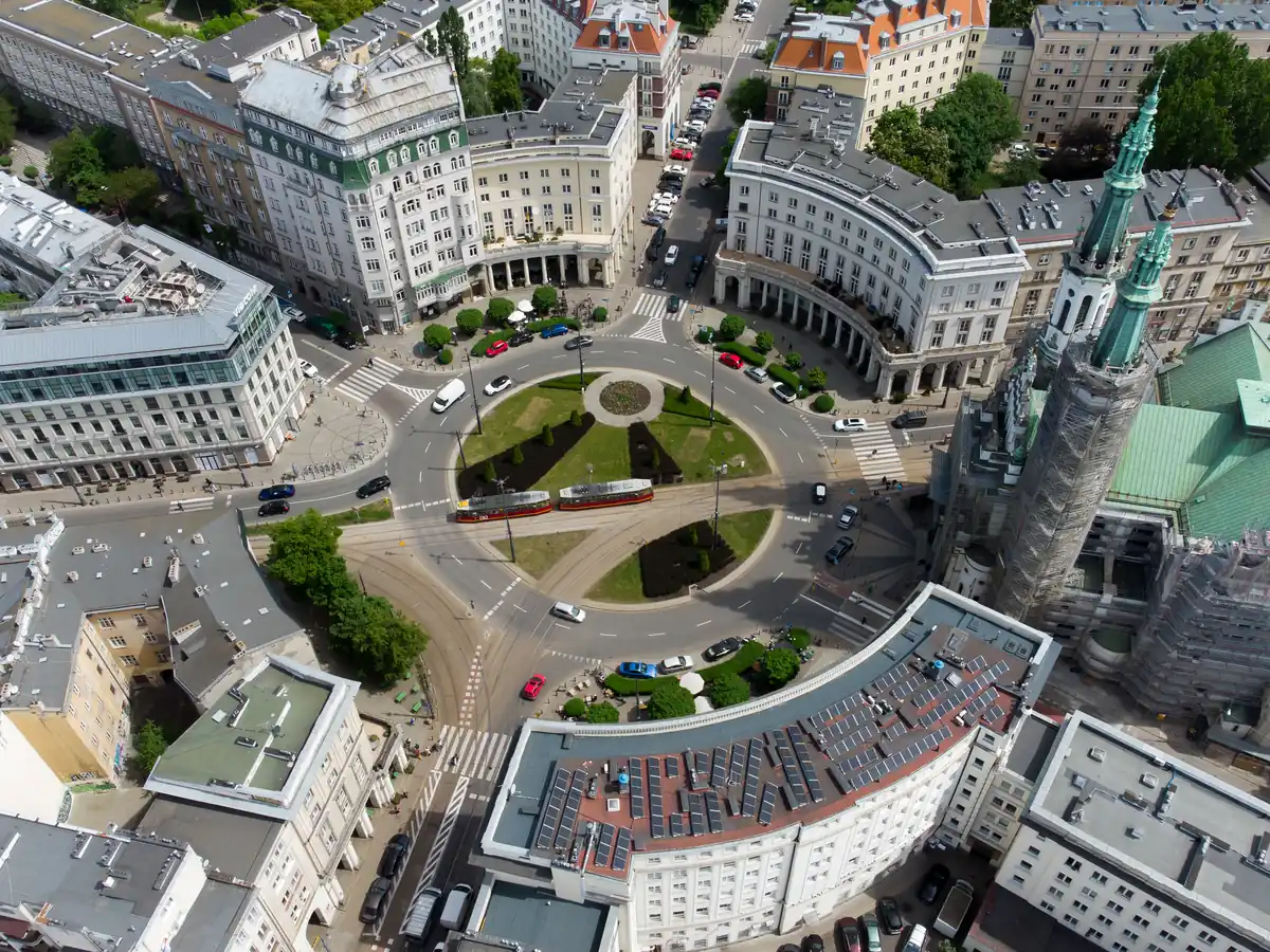 Plac Zbawiciela & Mokotowska in Warsaw
