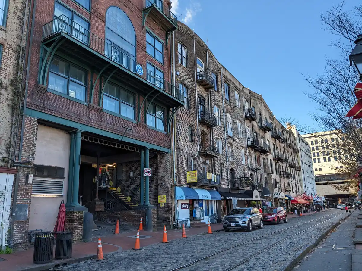 River Street & the waterfront in Savannah