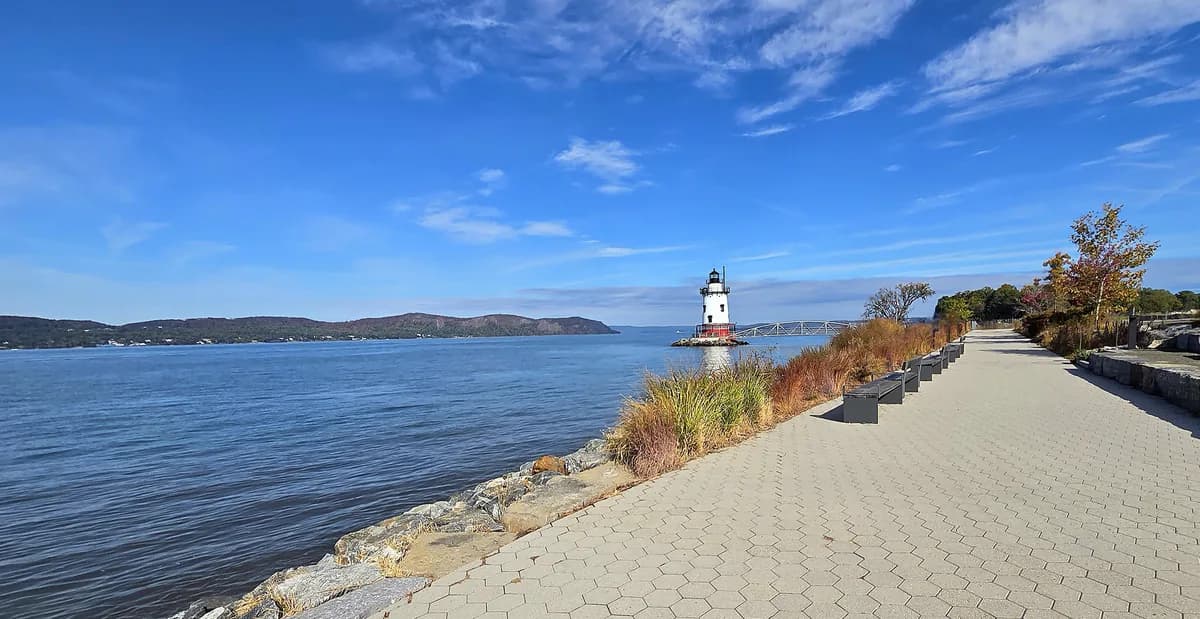 Sleepy Hollow & Tarrytown, a day trip from New York