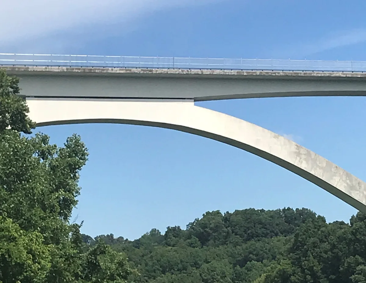 The Natchez Trace Parkway, a day trip from Nashville