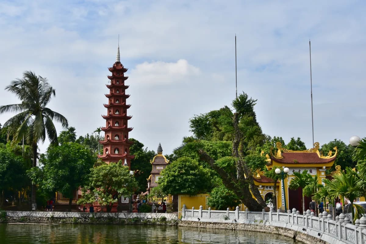 Tran Quoc Pagoda in Hanoi