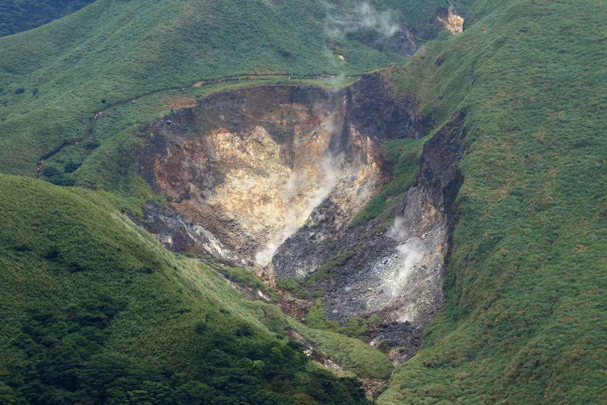 Yangmingshan National Park, a day trip from Taipei