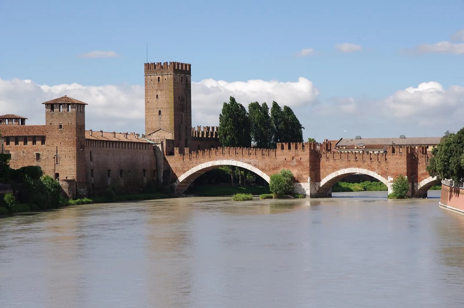 Castelvecchio and the Ponte Scaligero spanning the Adige river in Verona