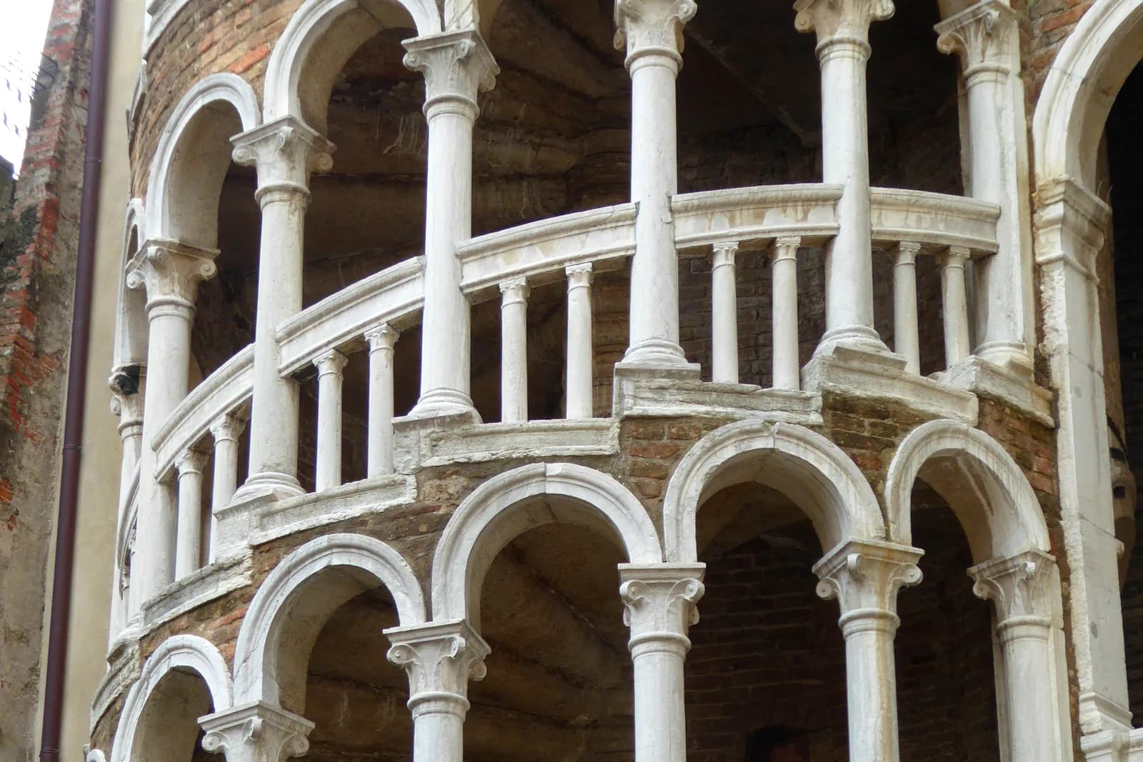 The Renaissance spiral staircase at Scala Contarini del Bovolo, one of the things to do in Venice with teenagers